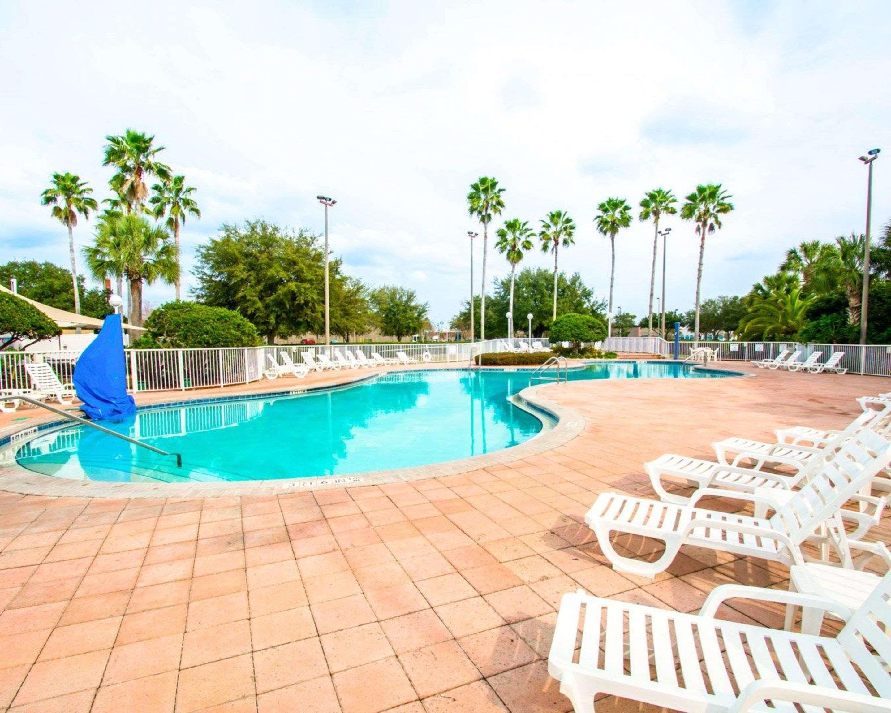 Maingate Garden Inn Kissimmee Esterno foto